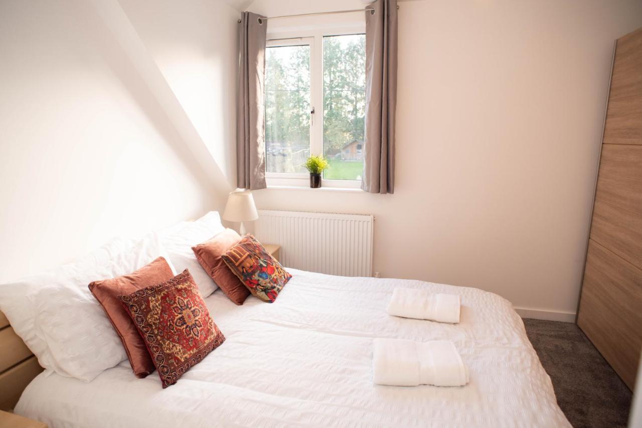 Walnut Flats-F4, 2-Bedroom With Ensuite - Parking, Netflix, Wifi - Close To Oxford, Bicester & Blenheim Palace Kidlington Exteriér fotografie